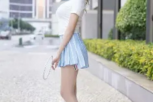 伊能静带假货翻车赚百万遭央视曝光关评装死秦昊也救不了