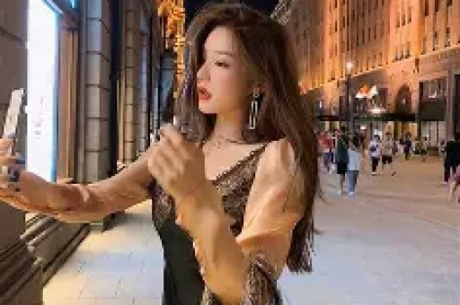 为何范冰冰在明星群集时和很多女星无交流？耍大牌？